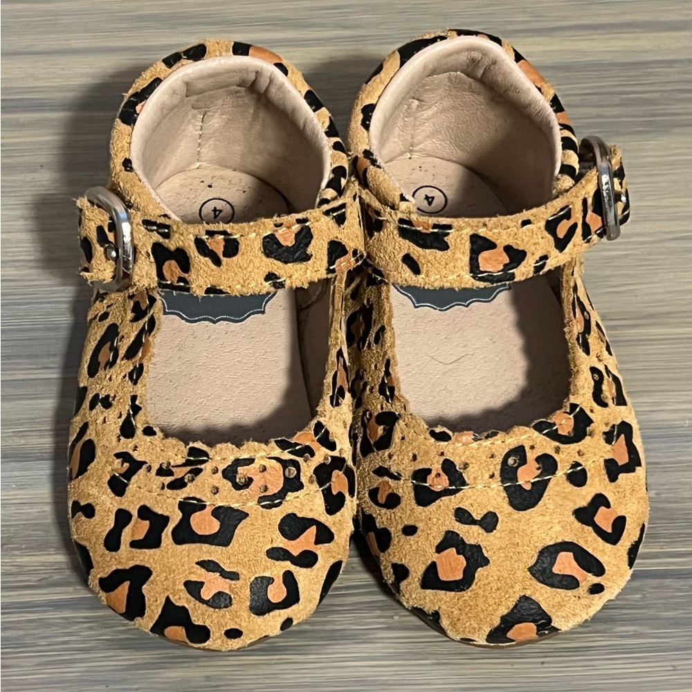 Your Tay Leopard Print Infant Mary Jane Shoes